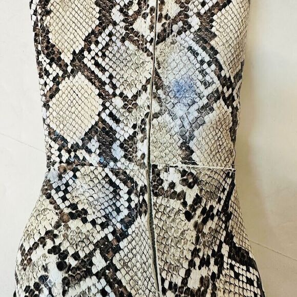 Kenneth Cole Womens 6.5 M Black White Snake Zip Up High Heel Boots Display XW7 - Picture 5 of 5